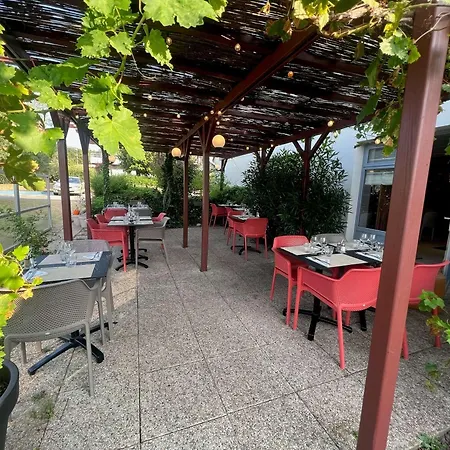 Campanile Montélimar Hotel 3*