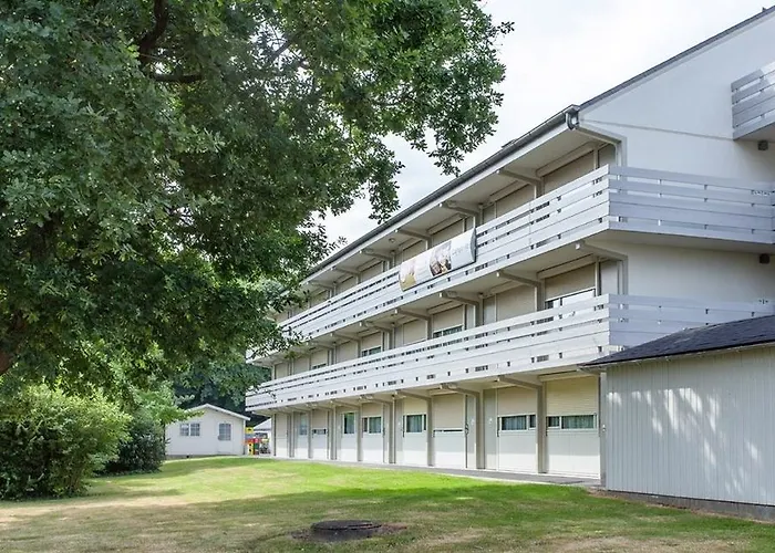 Campanile Montelimar Nord - A7 Sortie 17 3* Ле-Турет