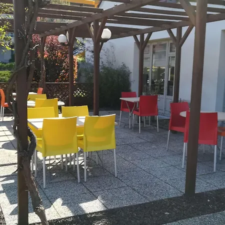 Hotel Campanile Montelimar Nord - A7 Sortie 17 3*