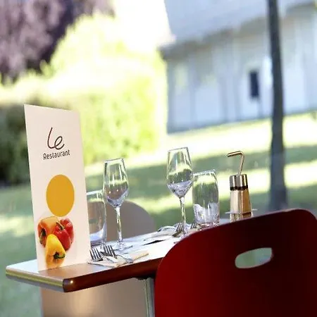 Hotel Campanile Montelimar Nord - A7 Sortie 17 3*